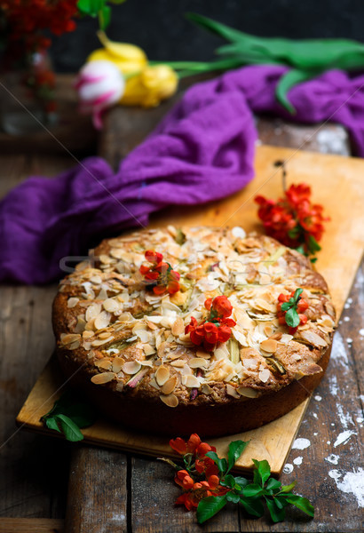 Rabarber amandel cake rustiek selectieve aandacht voedsel Stockfoto © zoryanchik