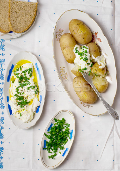 Gekocht jungen Kartoffel Hüttenkäse Sauce Küche Stock foto © zoryanchik