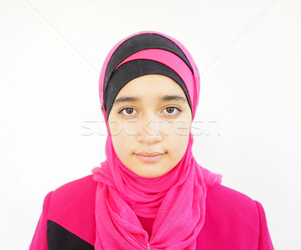 Schönen jungen muslim Mädchen hijab Mode Stock foto © zurijeta