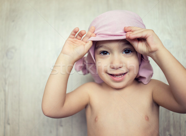 Mutlu küçük bebek çocuk oynama gizleme Stok fotoğraf © zurijeta