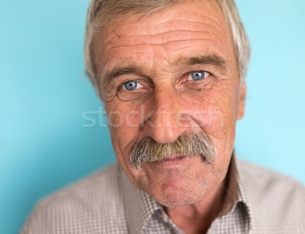 Portret uśmiechnięty dojrzały mężczyzna wąsy starszych dobrze wygląda Zdjęcia stock © zurijeta
