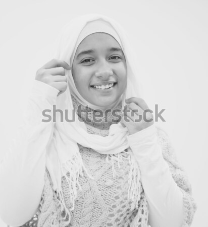Boldog muszlim lány nyári vakáció divat természet Stock fotó © zurijeta