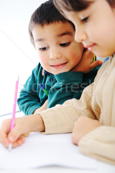 Twee cute school jongens werken huiswerk Stockfoto © zurijeta