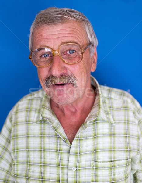 Sorridente homem maduro bigode rugas idoso boa aparência Foto stock © zurijeta