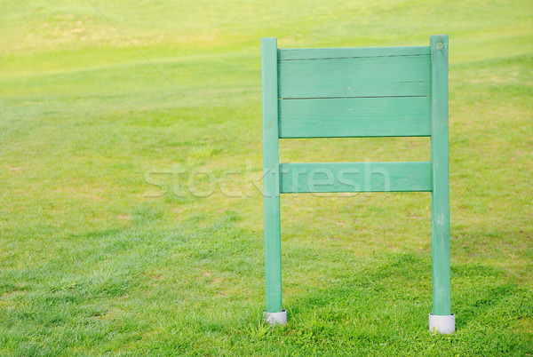 Stockfoto: Exemplaar · ruimte · boord · groene · veld · wolken