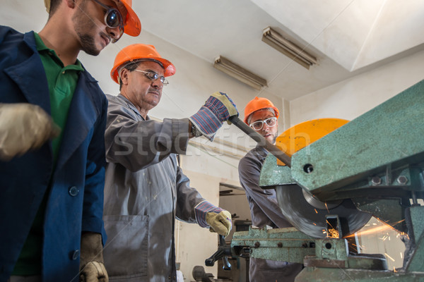 Munkások ipari gyár építkezés munka technológia Stock fotó © zurijeta