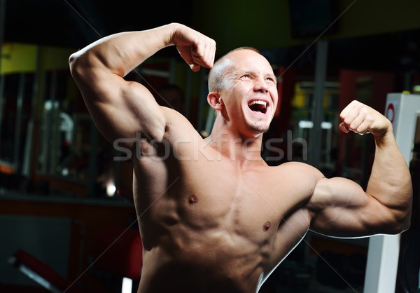 [[stock_photo]]: Athlétique · bodybuilder · exercice · sport · gymnase · salle