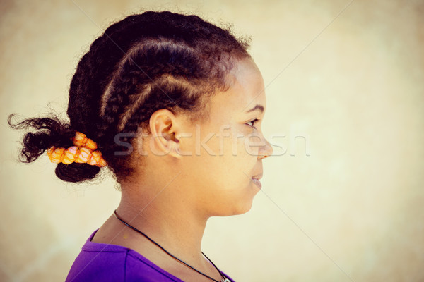 Afrikaanse meisje gelukkig mode haren verf Stockfoto © zurijeta