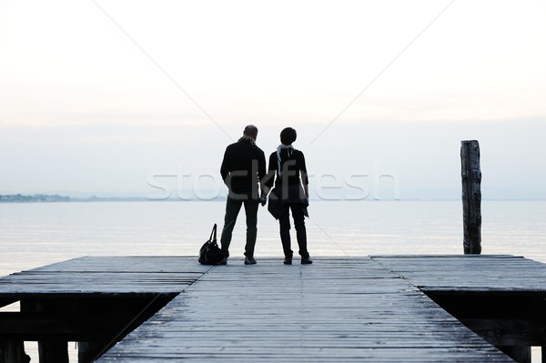 Cuplu doc frumos lac mare Imagine de stoc © zurijeta