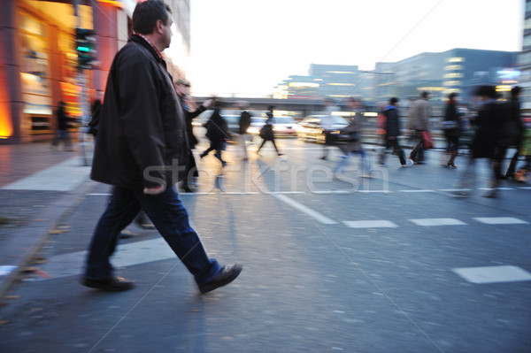 Mensen menigte lopen stad wazig scène Stockfoto © zurijeta