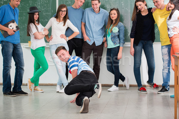 Stockfoto: Student · breakdance · klas · dans · onderwijs