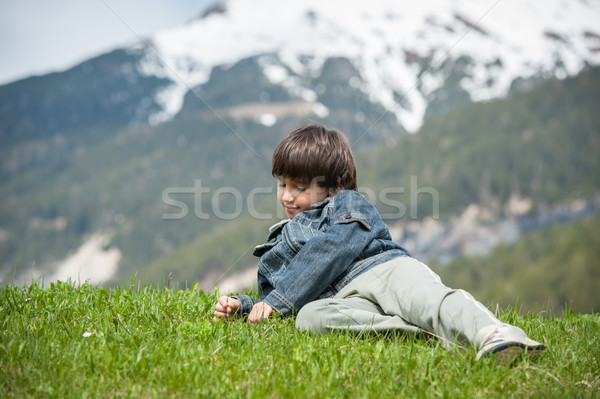 ストックフォト: 子供 · 美しい · 春 · 休暇 · のどかな · アルプス山脈