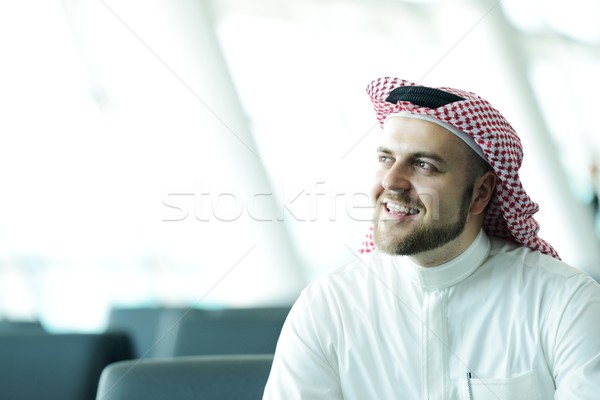 Foto d'archivio: Moderno · arabic · imprenditore · sorriso · faccia · moda