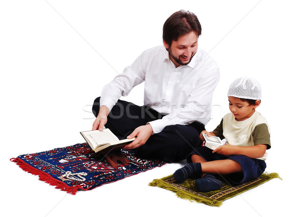 Muszlim istentisztelet ramadán szent hónap gyerekek Stock fotó © zurijeta