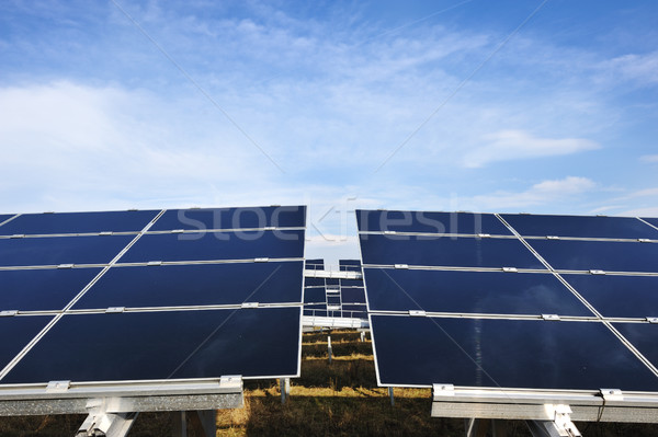 Pannelli solari energia campo costruzione sole tecnologia Foto d'archivio © zurijeta
