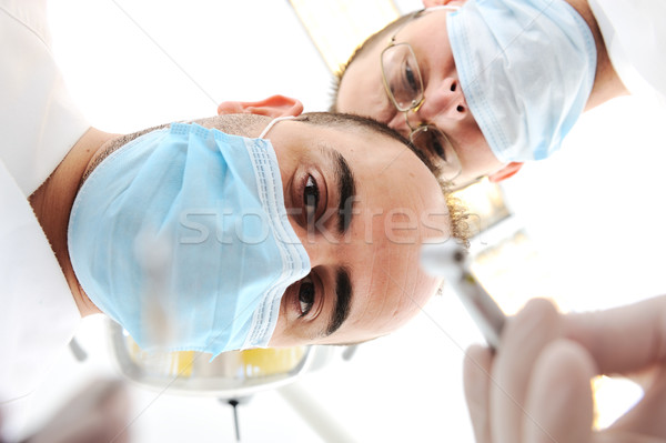Zdjęcia stock: Dwa · lekarzy · chirurgii · pokój · pracy · człowiek