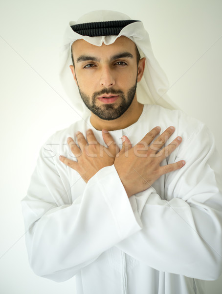 hogyan találkozik egy arab férfi
