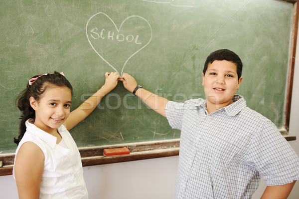 Stock foto: Bildung · Aktivitäten · Klassenzimmer · Schule · glücklich · Kinder