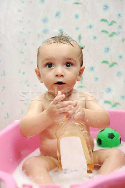 Foto d'archivio: Adorabile · baby · ragazzo · bagno · sapone