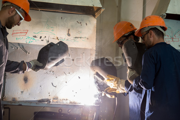 Munkások ipari gyár munka fény munkás Stock fotó © zurijeta
