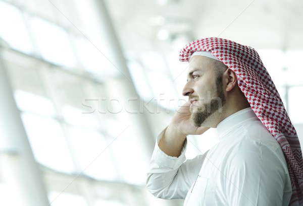 Moderno arabic imprenditore aereo Medio Oriente Foto d'archivio © zurijeta